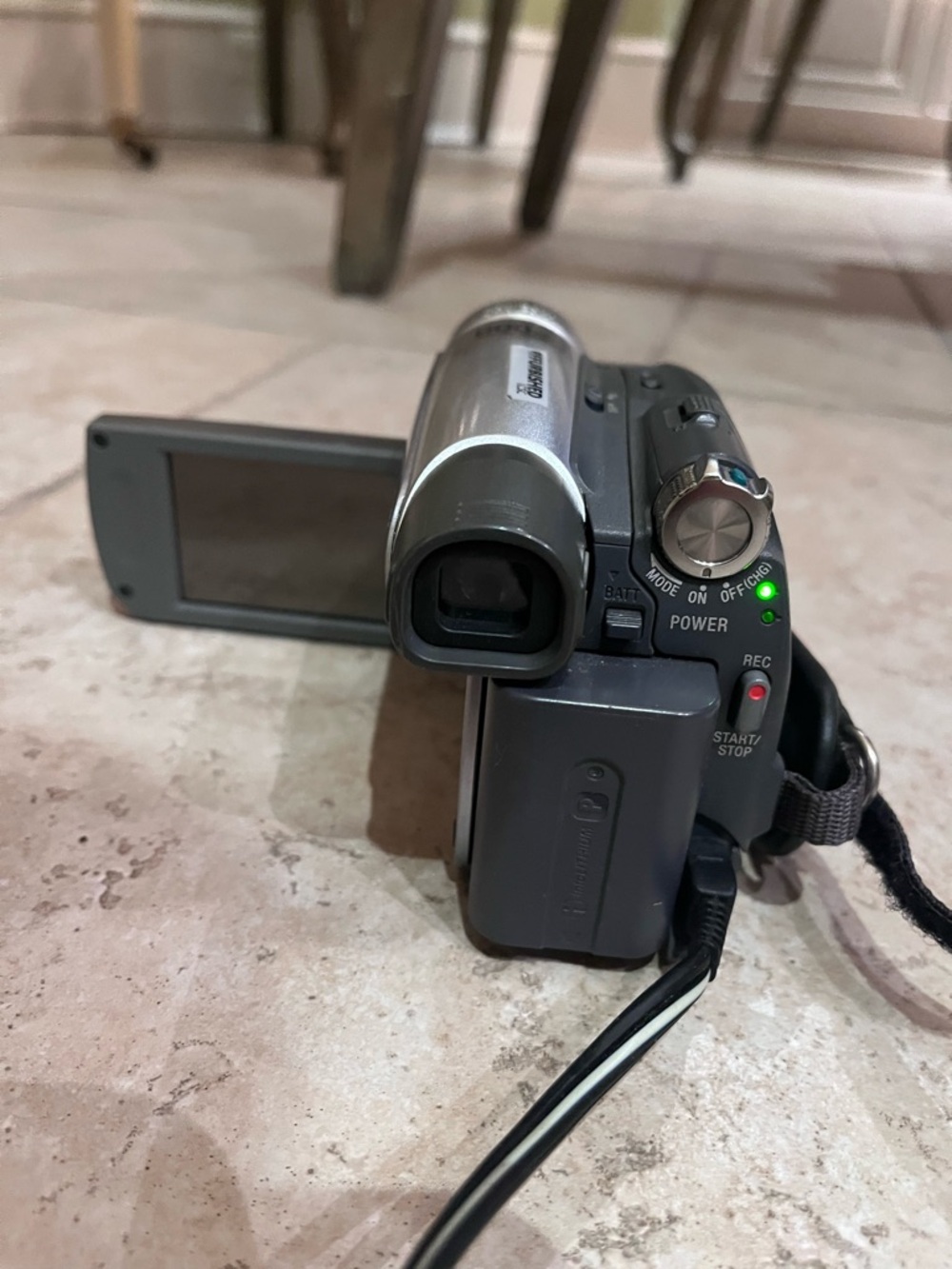 Sony Handycam Camcorder for parts Ricoh camera Polaroid blank tapes new and used - Picture 7 of 9